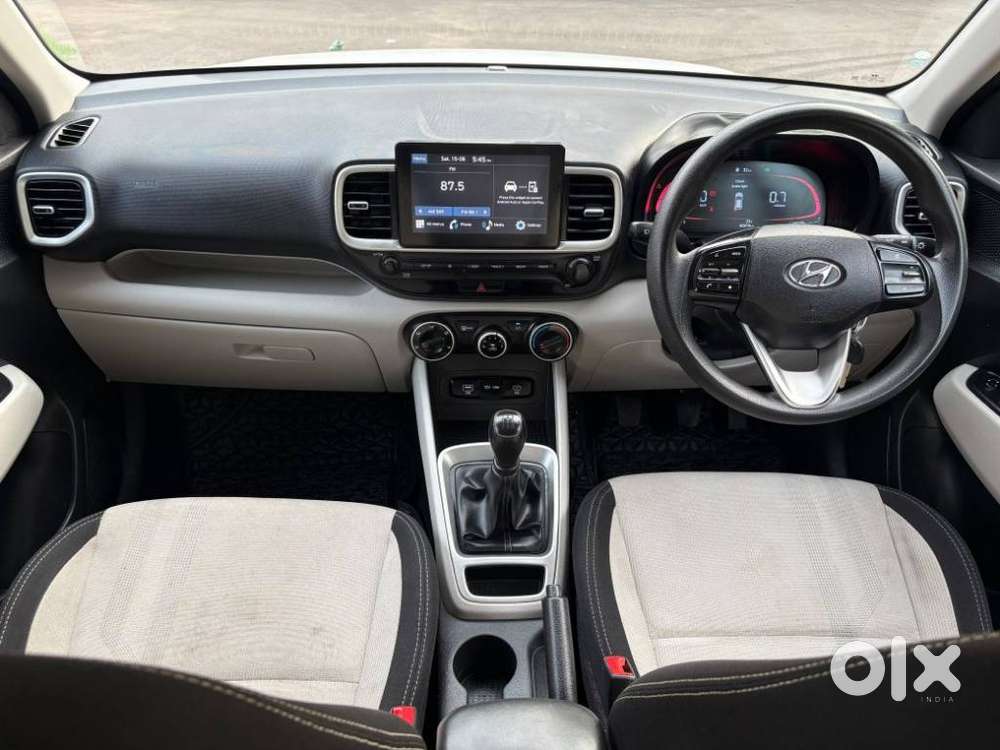 Hyundai Venue S 1.2 Petrol, 2022, Petrol