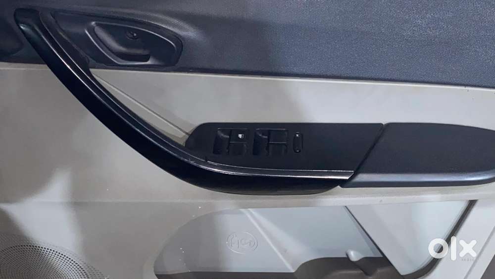 Tata Tiago 1.05 Revotorq Xt, 2018, Petrol