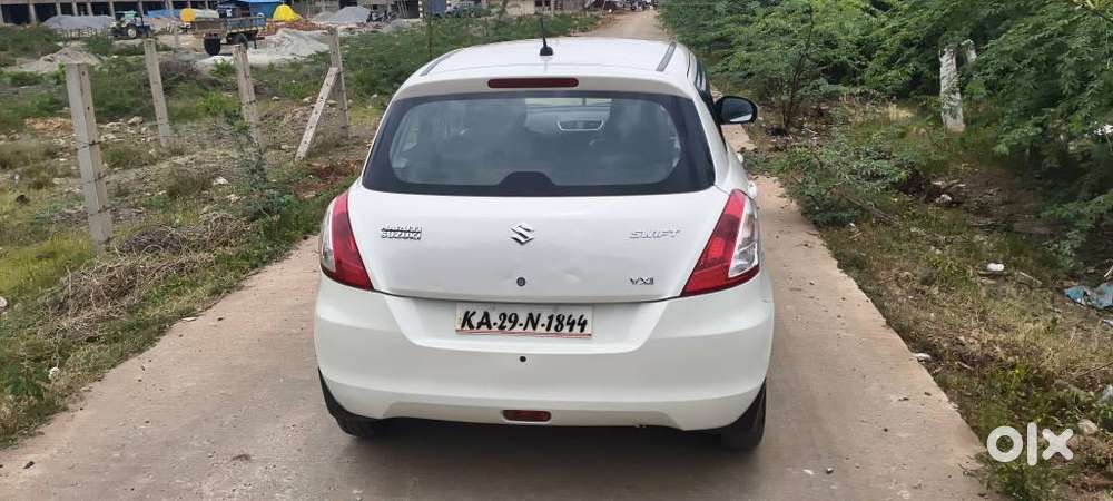 Maruti Suzuki Swift 1.2 Vxi (o), 2016, Petrol