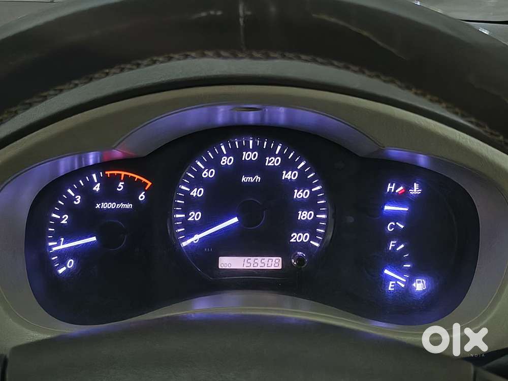 Toyota Innova 2.5 G (diesel) 7 Seater Bs Iv, 2013, Diesel