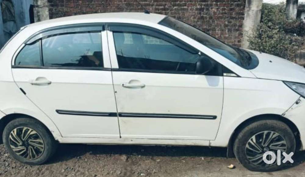 Tata Indica Vista Quadrajet Lx, 2014, Diesel