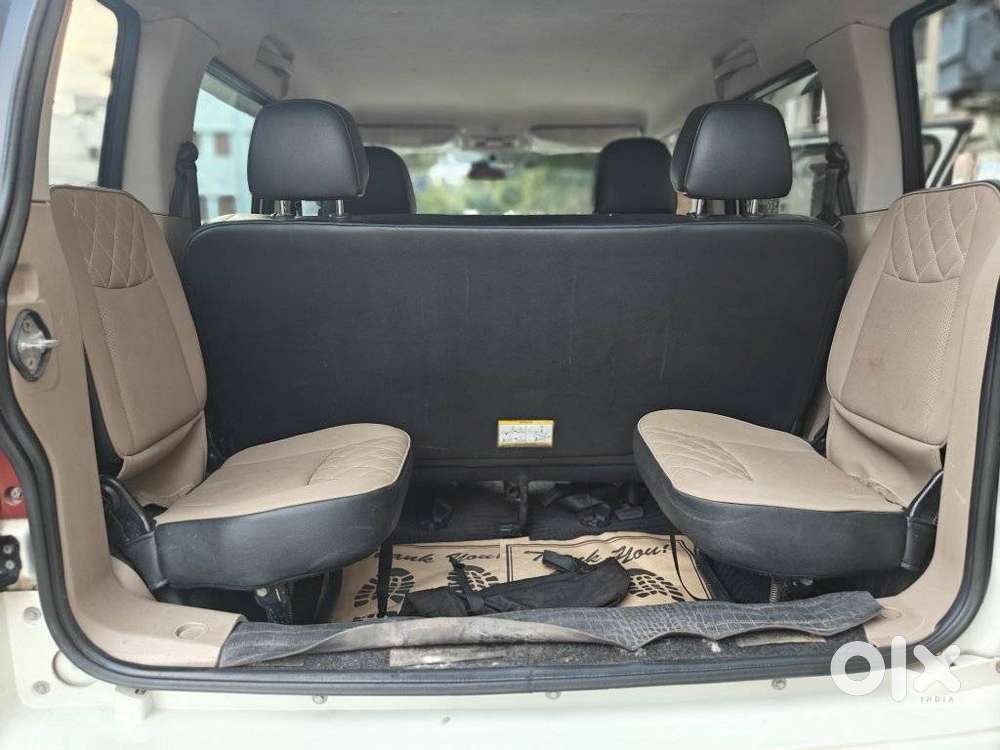 Mahindra Tuv 300 T10, 2018, Diesel