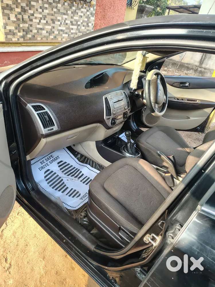 Hyundai I20 2011 Petrol 140000 Km Driven