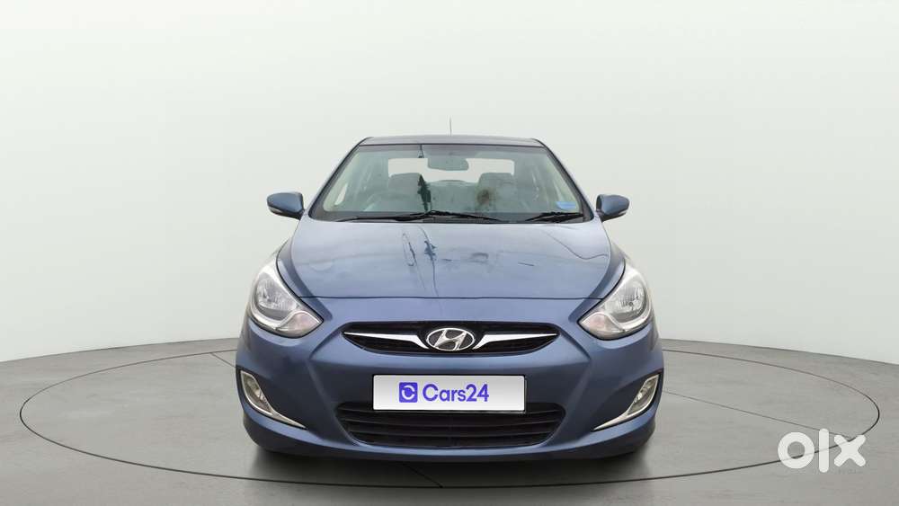 Hyundai Verna Fluidic 1.6 Vtvt Sx, 2014, Petrol