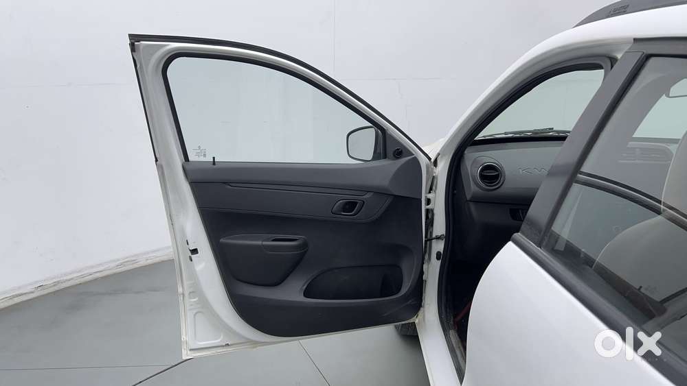 Renault Kwid 2019-ongoing 1.0 Rxt Amt (o), 2020, Petrol