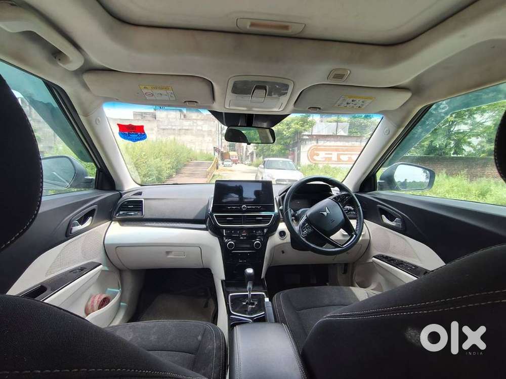 Mahindra Xuv 3xo Ax5 1.5 Diesel Autoshift Plus, 2024, Diesel