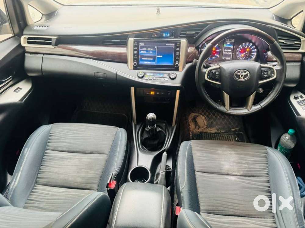 Toyota Innova Crysta 2.4 V, 2023, Diesel