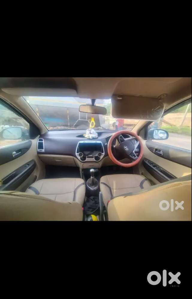 Hyundai I20 Sportz 2012 Petrol Manual