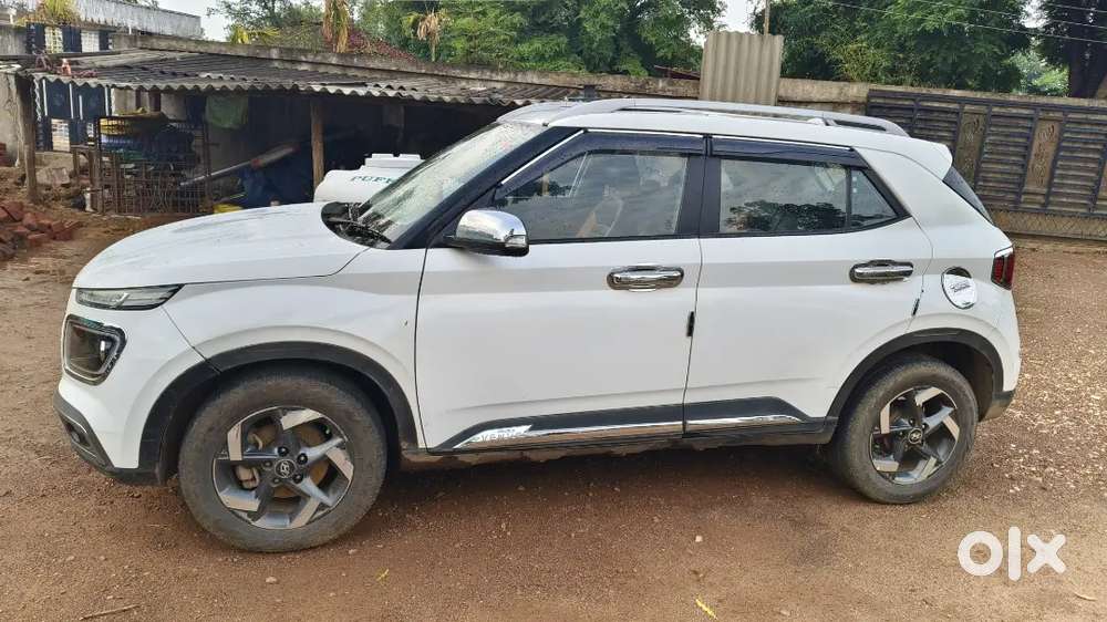 Hyundai Venue 2019 Diesel Well Maintained