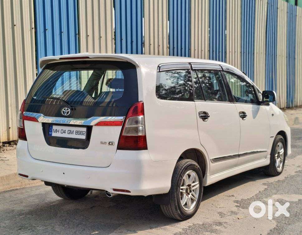 Toyota Innova [2013-2016] 2.5 G4 8 Str, 2014, Diesel