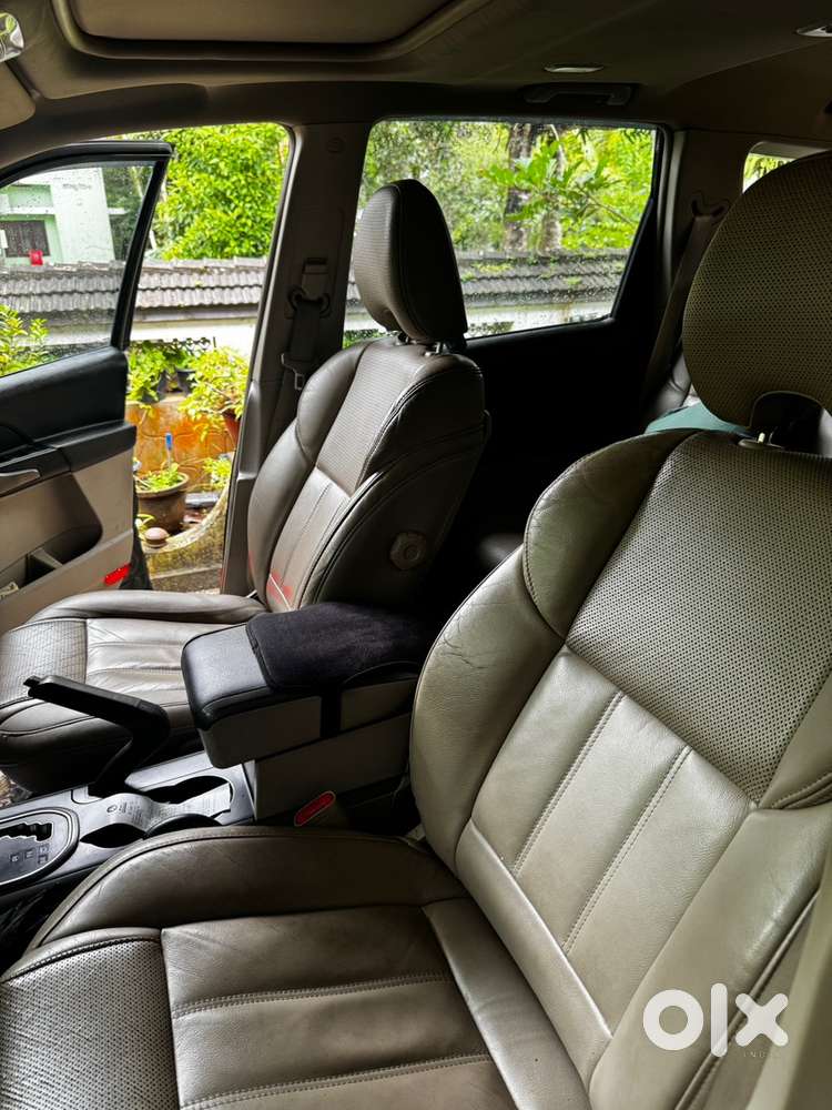 Mahindra Xuv500 2016 Diesel 75000 Km Driven