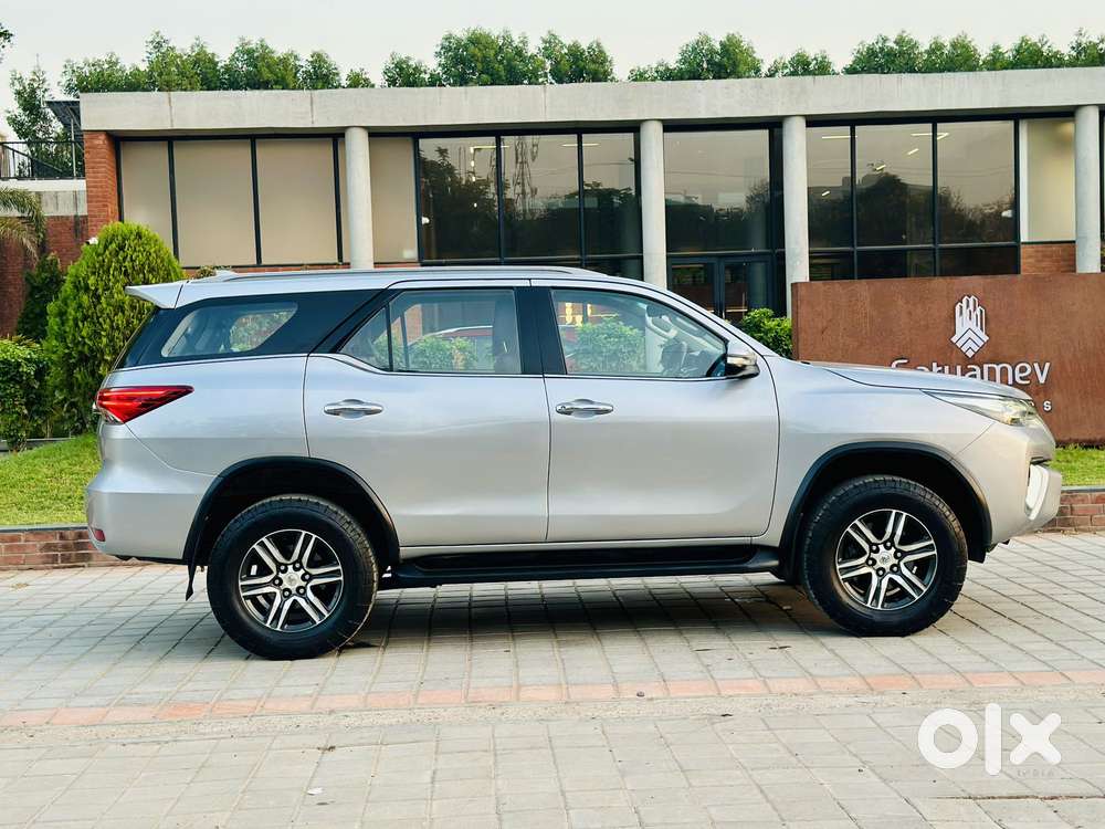 Toyota Fortuner 4x2 At 2.8 Diesel, 2017, Diesel