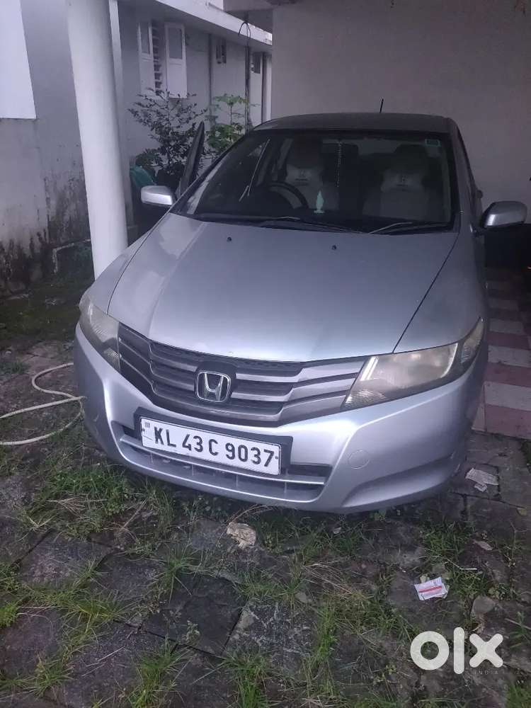 Honda City Zx Petrol 2011