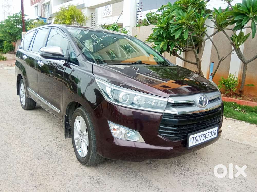 Toyota Innova Crysta 2.8z Automatic, 2018, Diesel