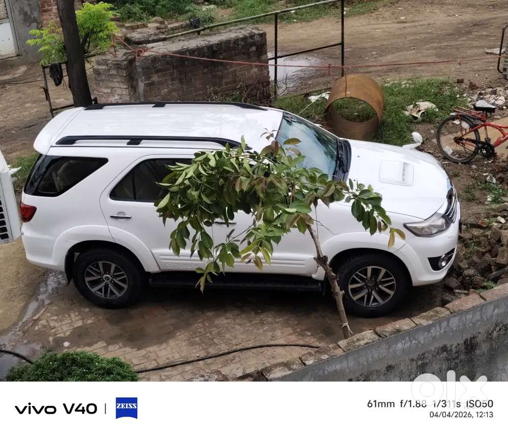 Toyota Fortuner Diesel 2012