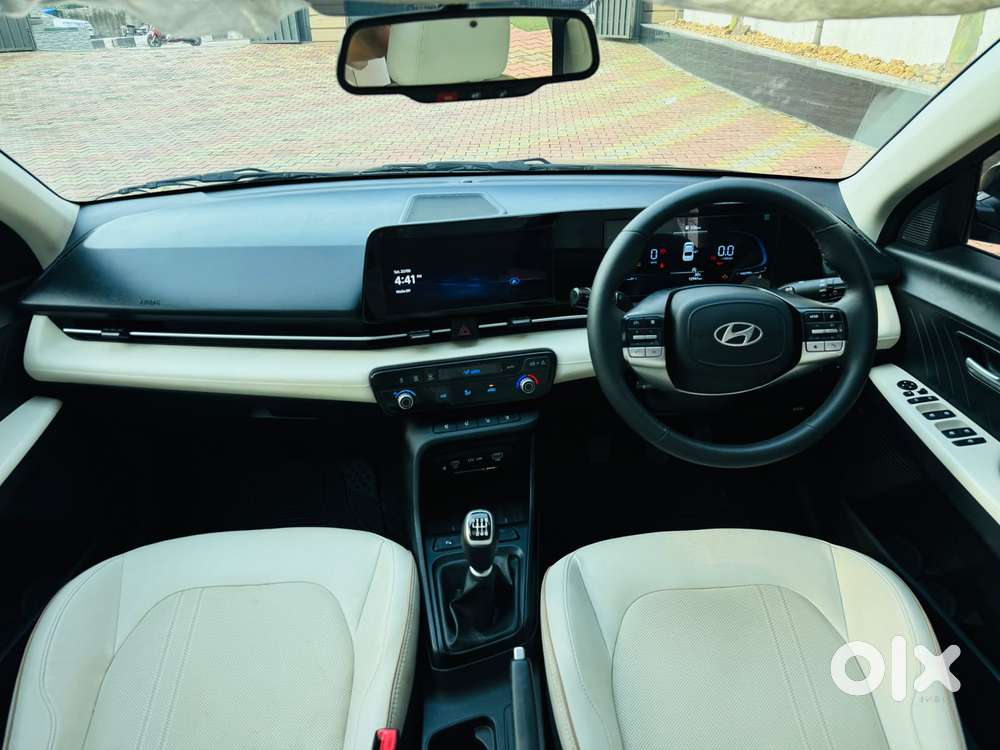 Hyundai Verna 1.5 Sx (o) Ivt, 2023, Petrol
