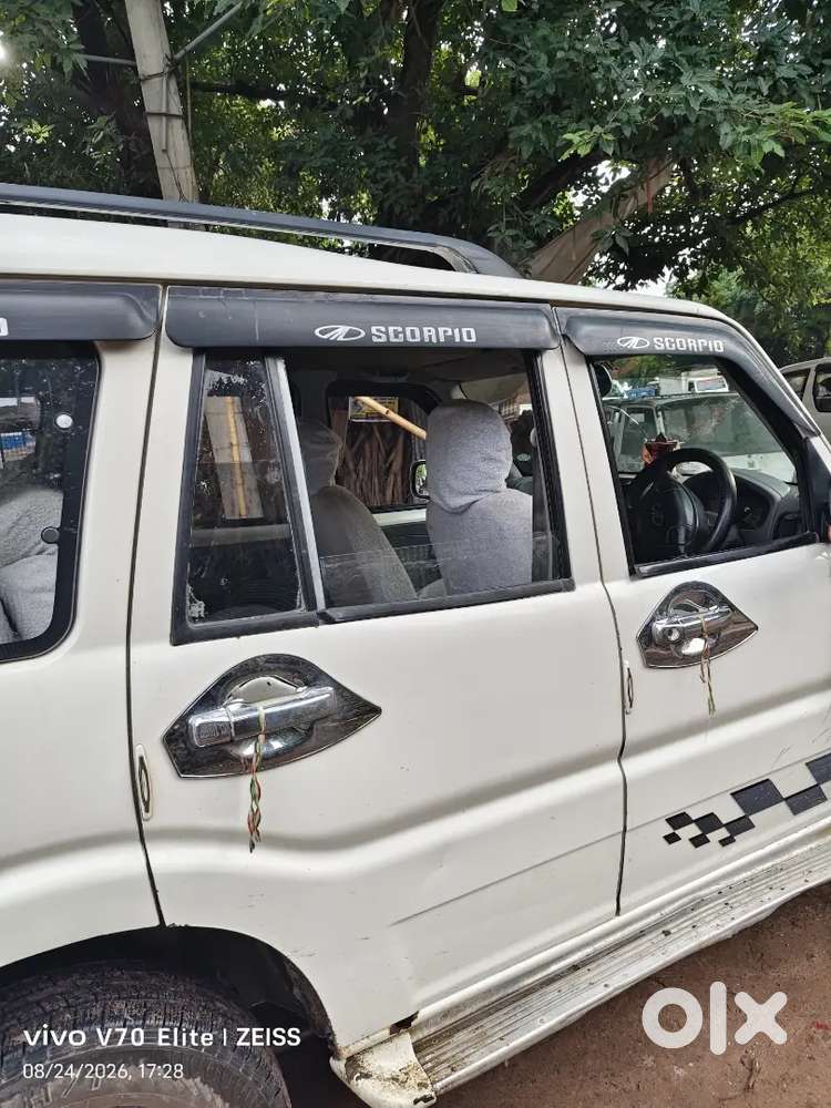 Mahindra Scorpio Lx 2012