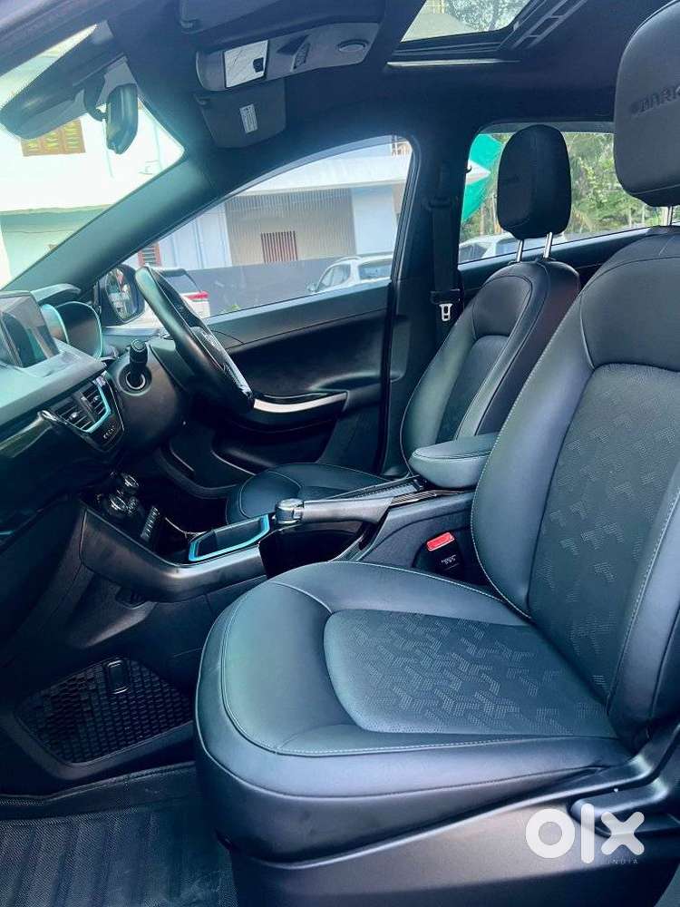 Tata Nexon Ev Xz Plus Lux Dark Edition, 2022, Electric