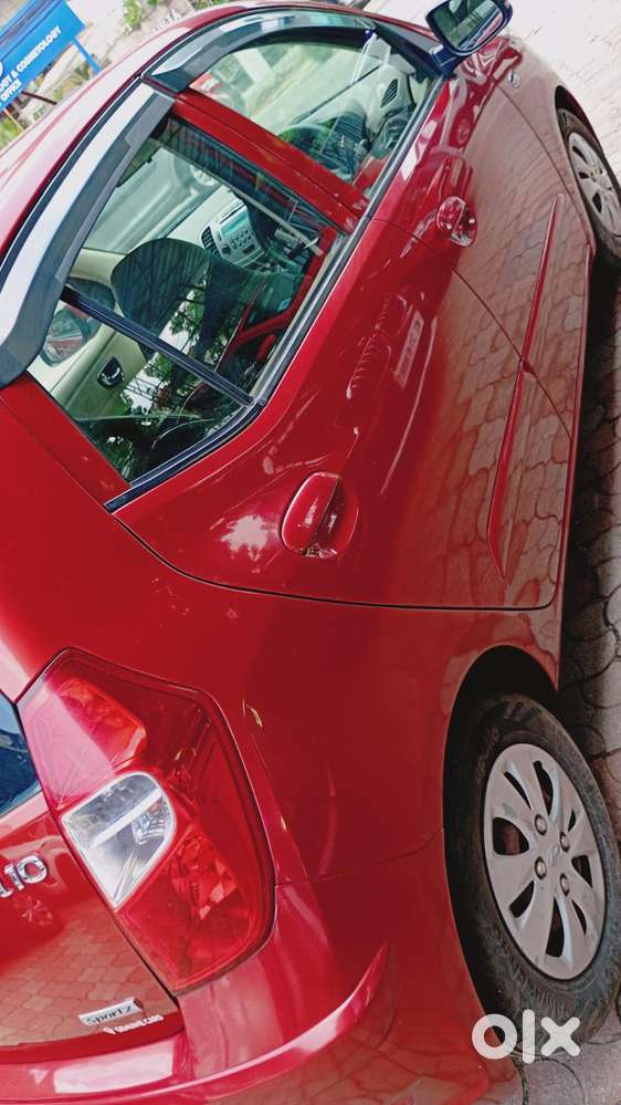 Hyundai I10 Sportz, 2012, Petrol