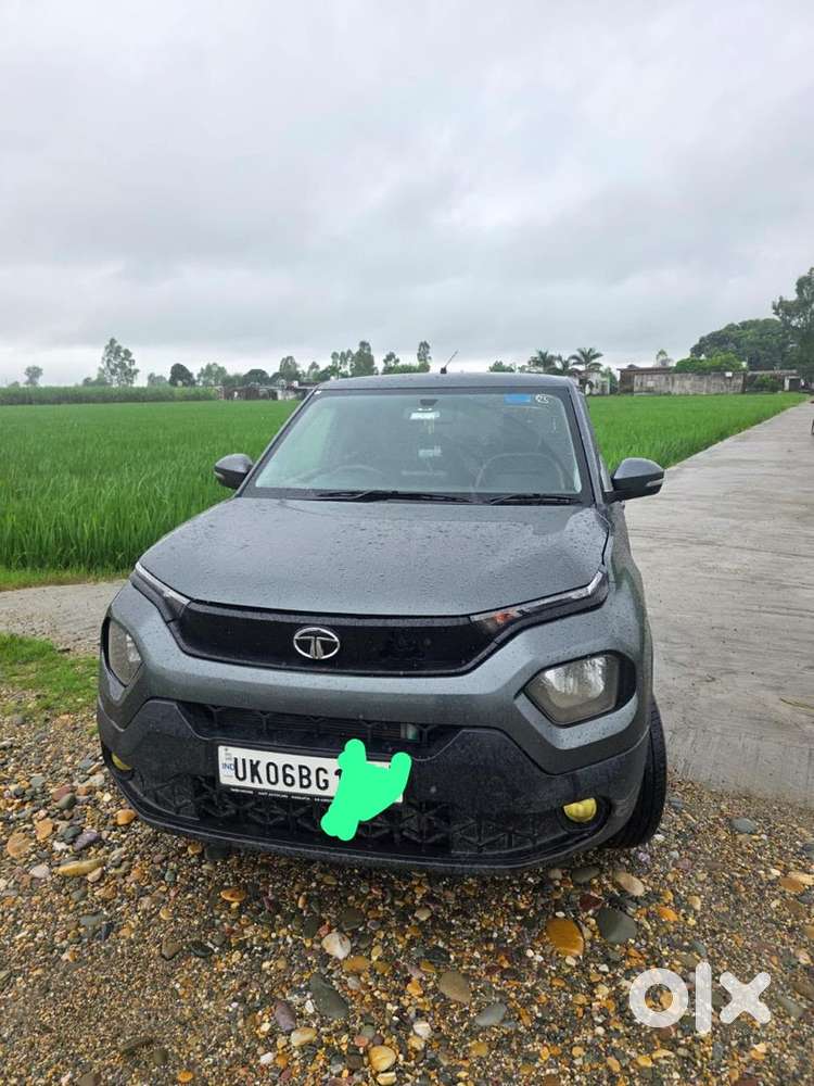 Tata Punch Petrol 2023 Automatic , First Owner, Insurnce Tyre All Ok