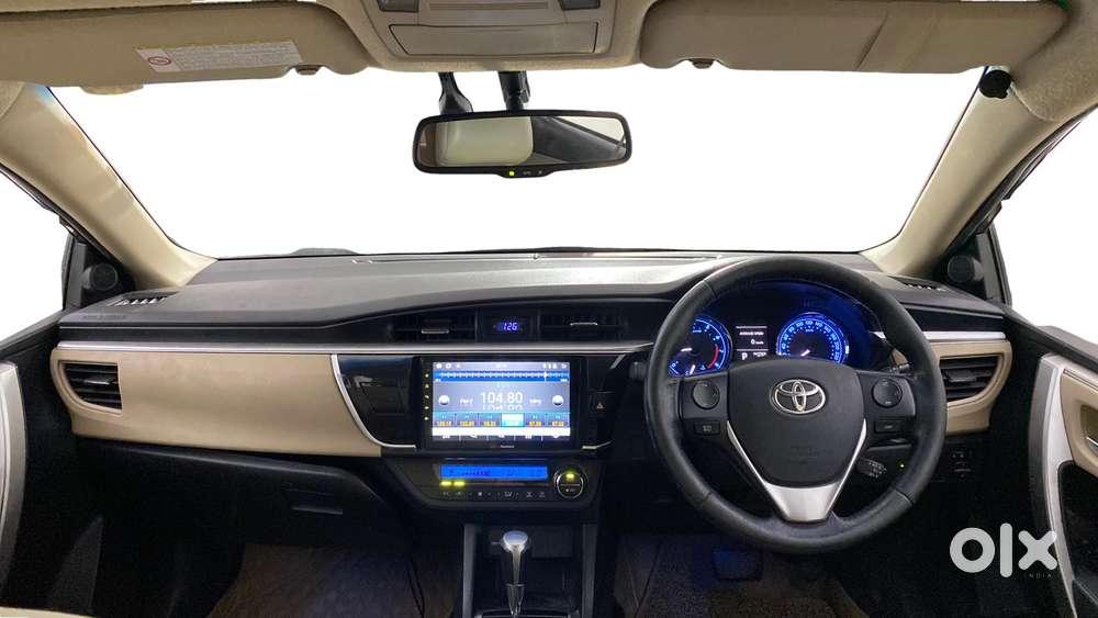 Toyota Corolla Altis Vl At, 2015, Petrol