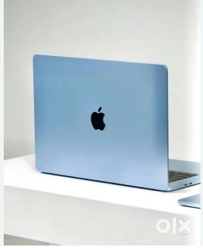 Brand new MacBook Air 13 M5 16gb/512GB sky blue