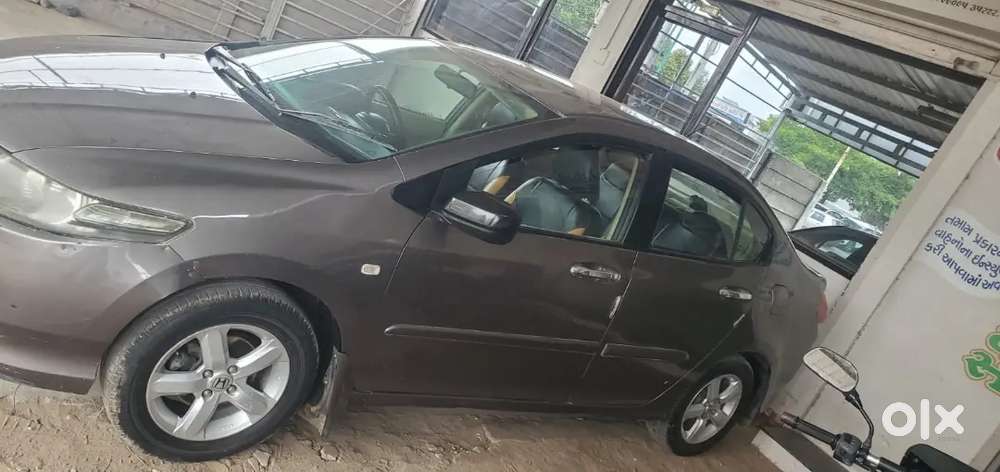Honda City 1.5 V 2011