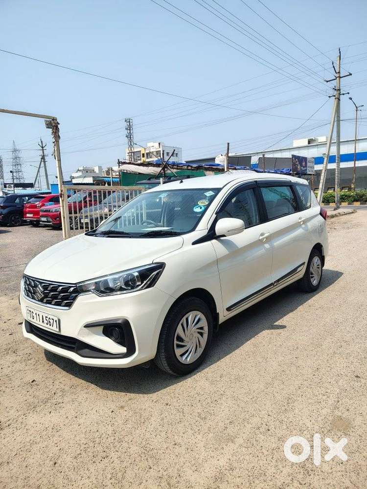 Maruti Suzuki Ertiga 1.4 Vxi Cng Anniversary Edition, 2024, Cng & Hy..