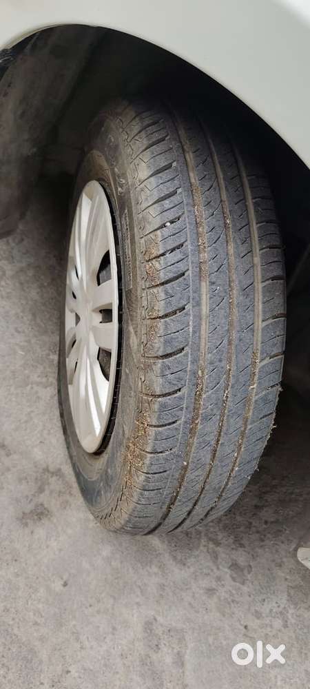 Maruti Suzuki Swift Dzire Vxi Optional, 2024, Petrol