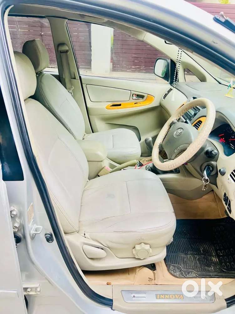 Toyota Innova 2.5 V Very Good Condition