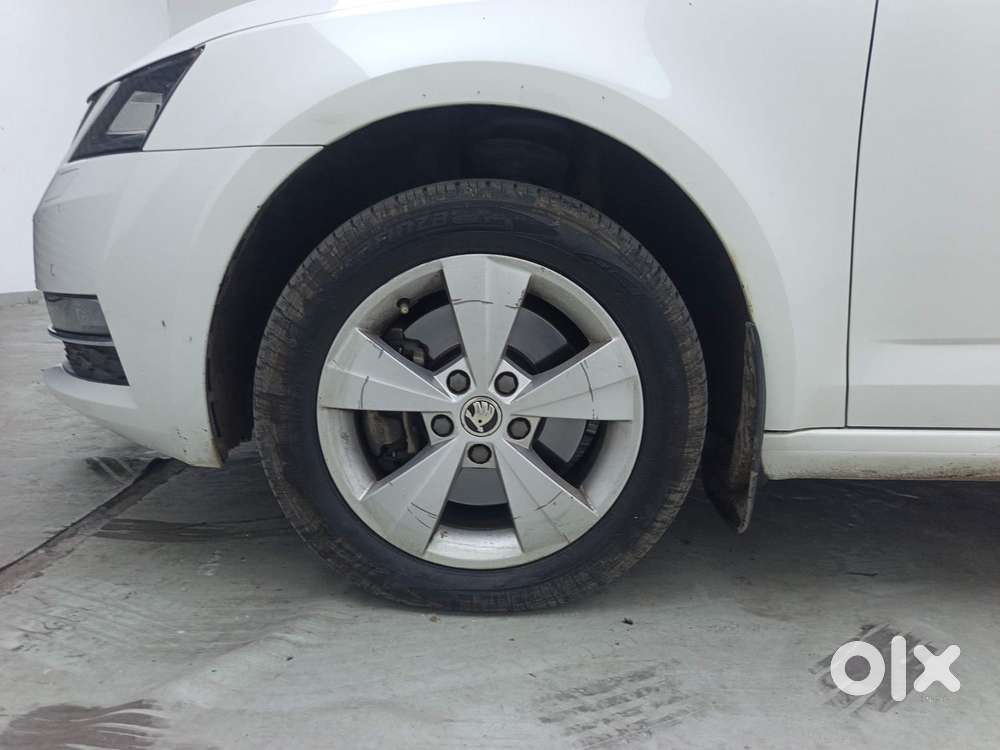 Skoda Octavia 1.8 Tsi Style At, 2018, Petrol