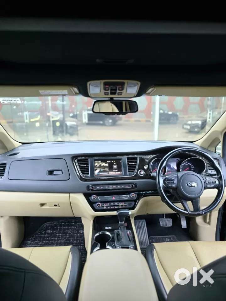 Kia Carnival Limousine, 2021, Diesel