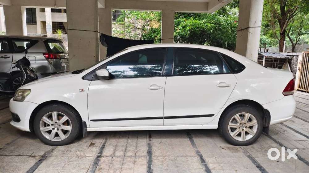 Volkswagen Vento Highline Diesel 2011  New Tyres  New Battery