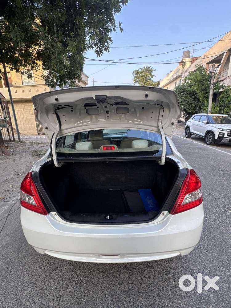 Maruti Suzuki Swift Dzire Vdi, 2013, Diesel