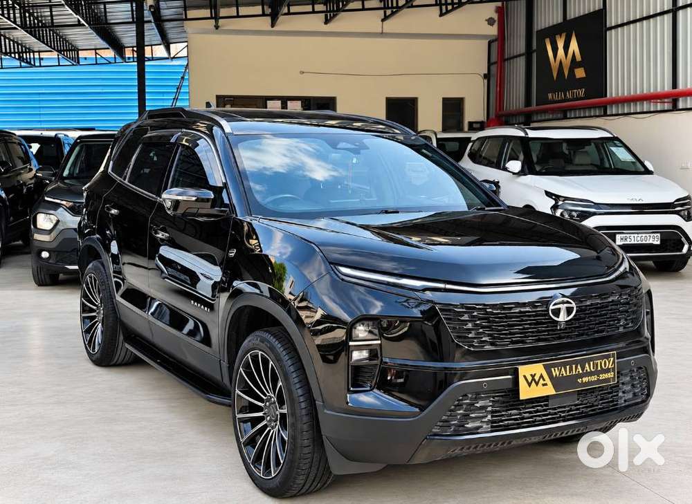 Tata Safari Accomplished Plus Dark Edition At, 2023, Diesel