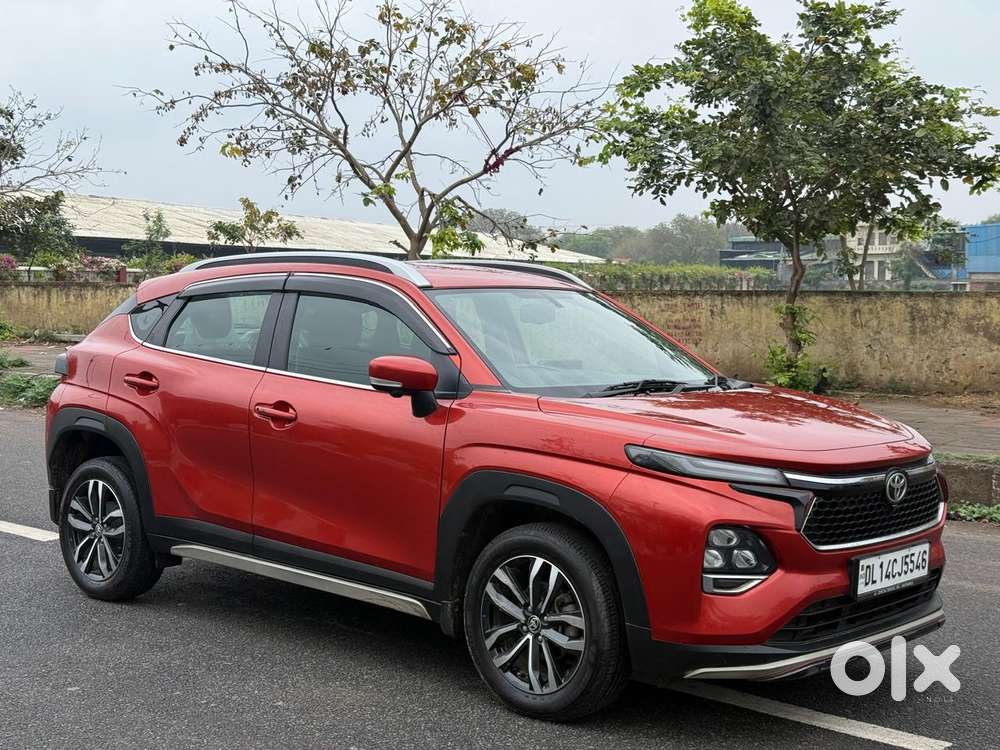 Toyota Urban Cruiser Taisor V 1.0 Petrol At, 2024, Petrol