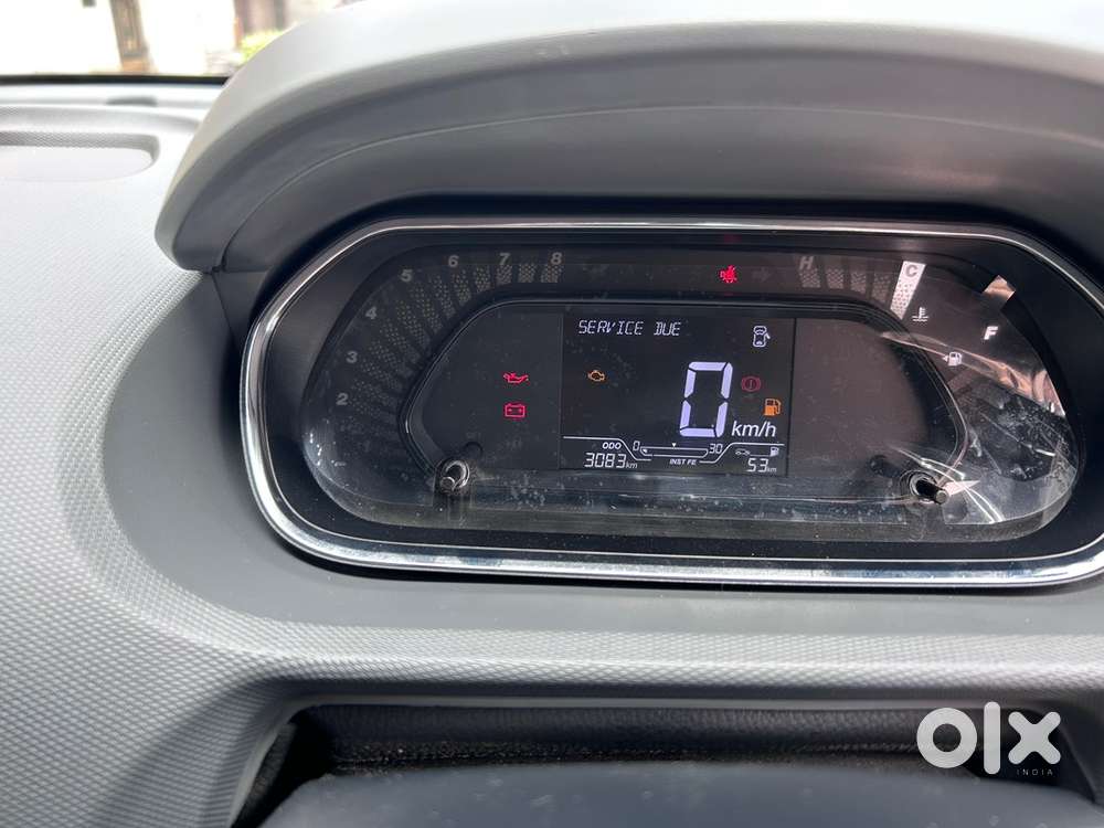 Tata Tiago 2025 Petrol 2800 Km Driven