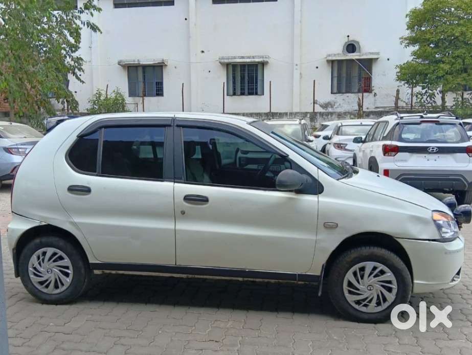 Tata Indica V2 Dl Bsiii, 2015, Diesel