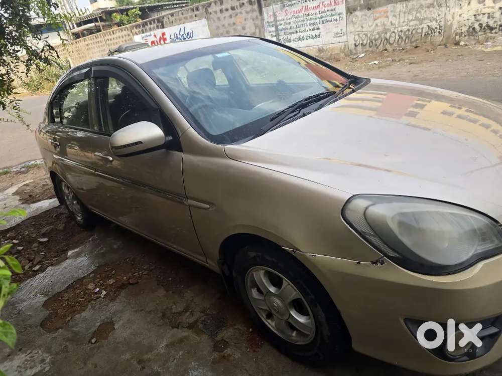 Hyundai Verna 2010