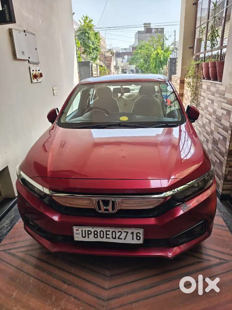 Honda Amaze 2018 Petrol 35000 Km Driven Single Doctor Owner.