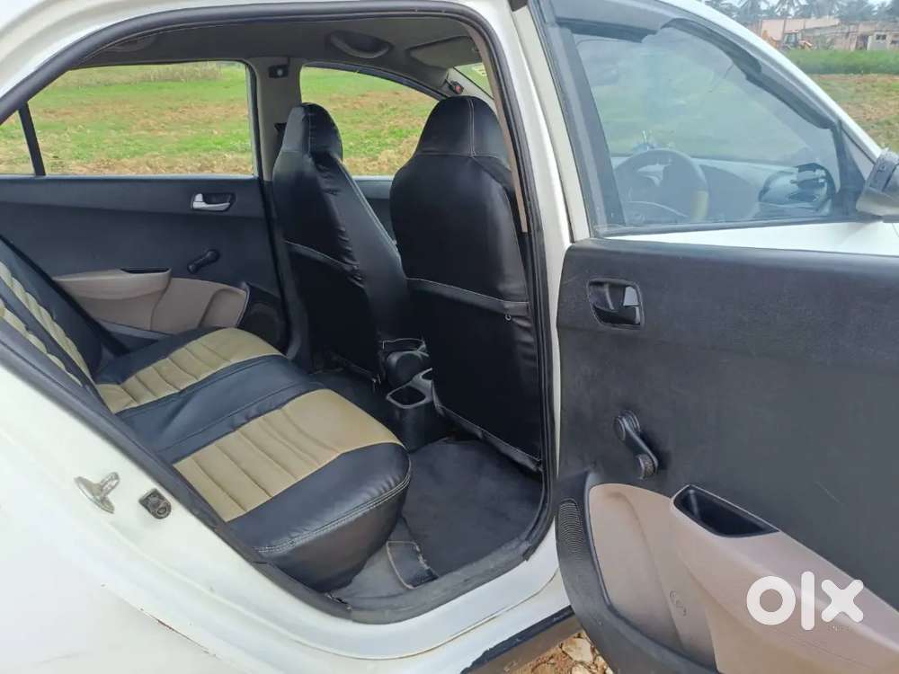 Hyundai Xcent 2015 Diesel Well Maintained