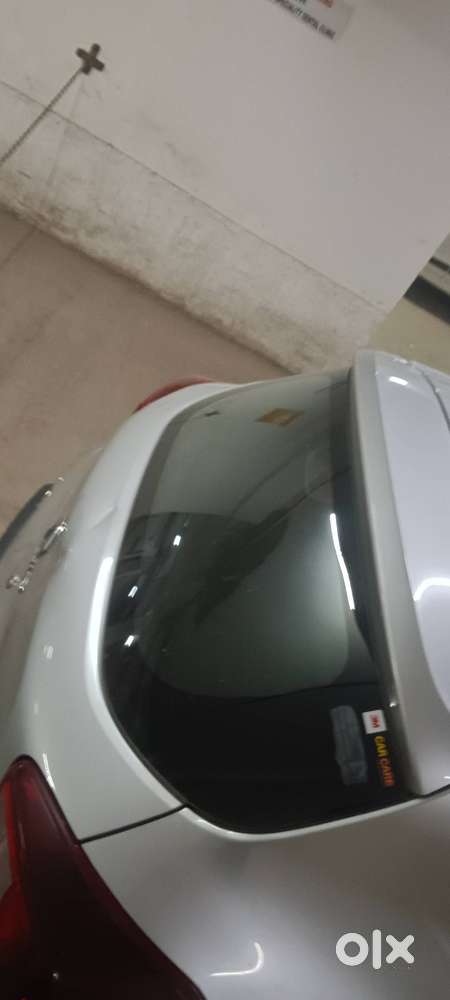 ગાડી કી એવરેજ અચ્છી હૈ કિડ ગાડી હૈ 2021 કા મોડલ હે 16000 ઘૂમી હૈ