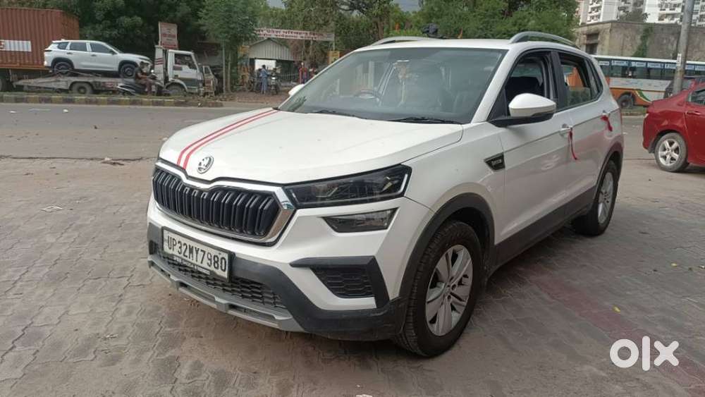 Skoda Kushaq 1.0 Tsi Ambition, 2022, Petrol