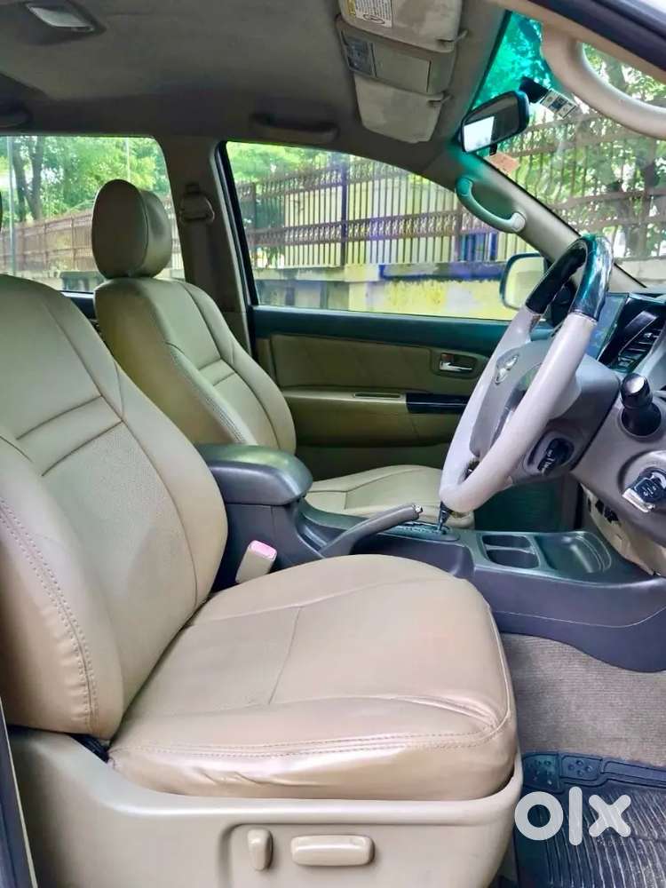 Toyota Fortuner  2012 Diesel