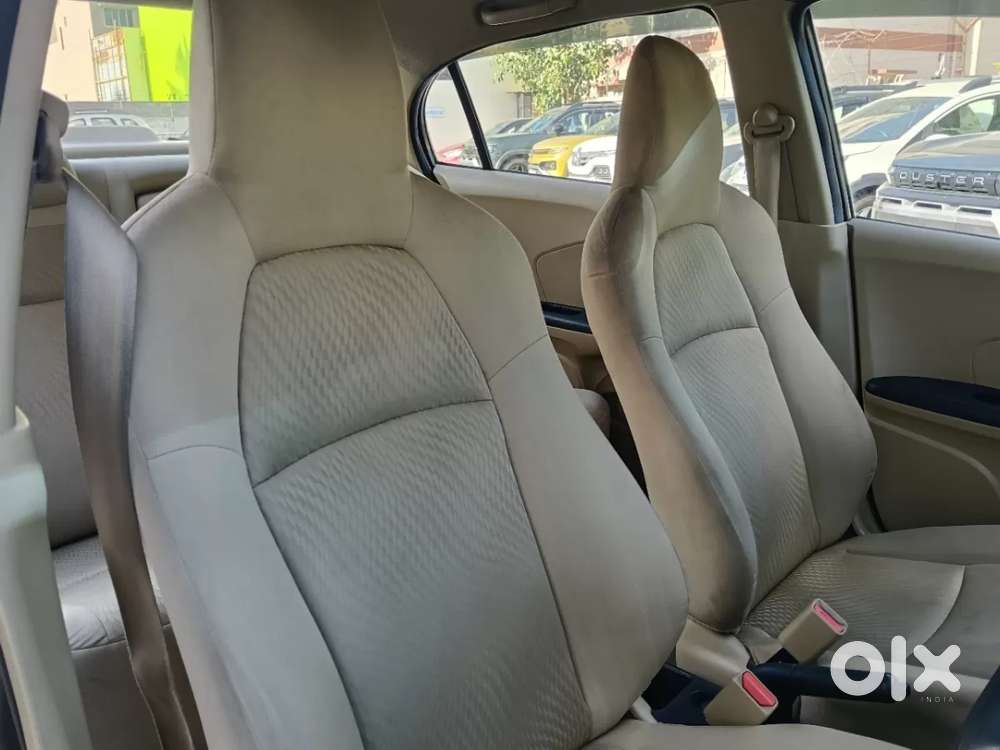 Honda Amaze S Mt I-vtec, 2015, Cng & Hybrids