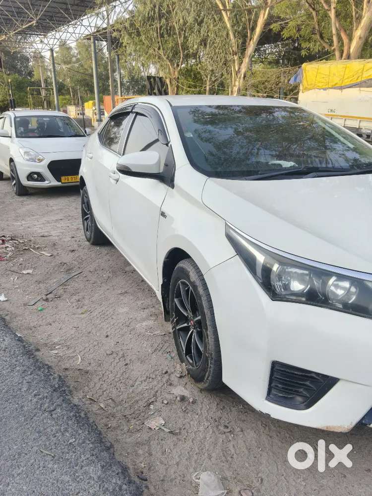 Toyota Corolla Altis 2016 Manual