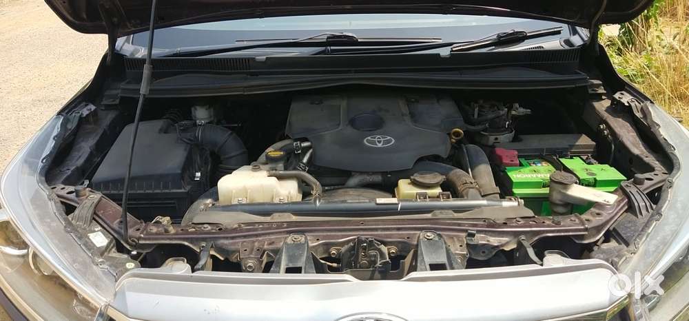 Toyota Innova Crysta 2.8z Automatic, 2016, Diesel