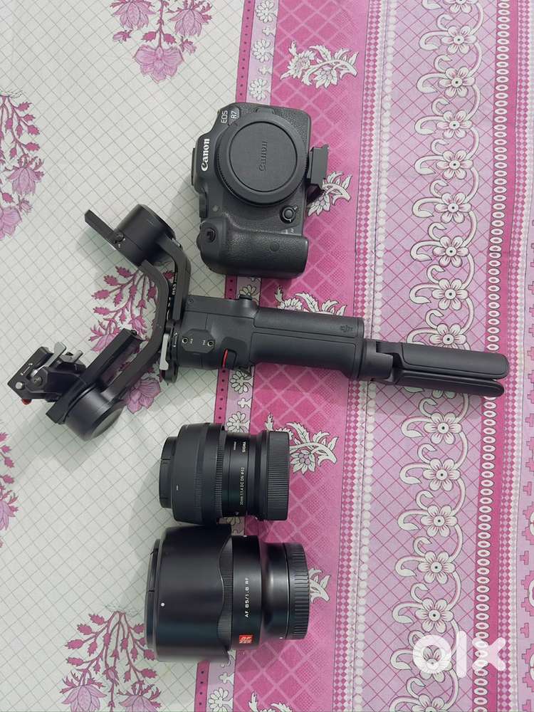 Canon R7 Camera Body