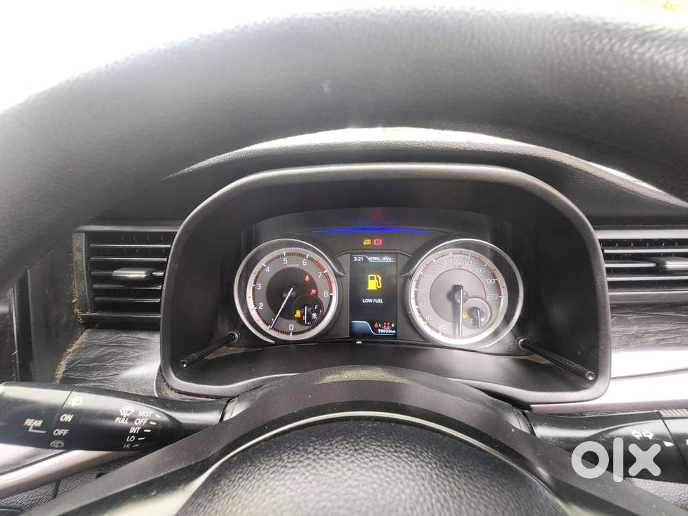 Maruti Suzuki Xl6 1.5 Zeta Mt, 2024, Cng & Hybrids
