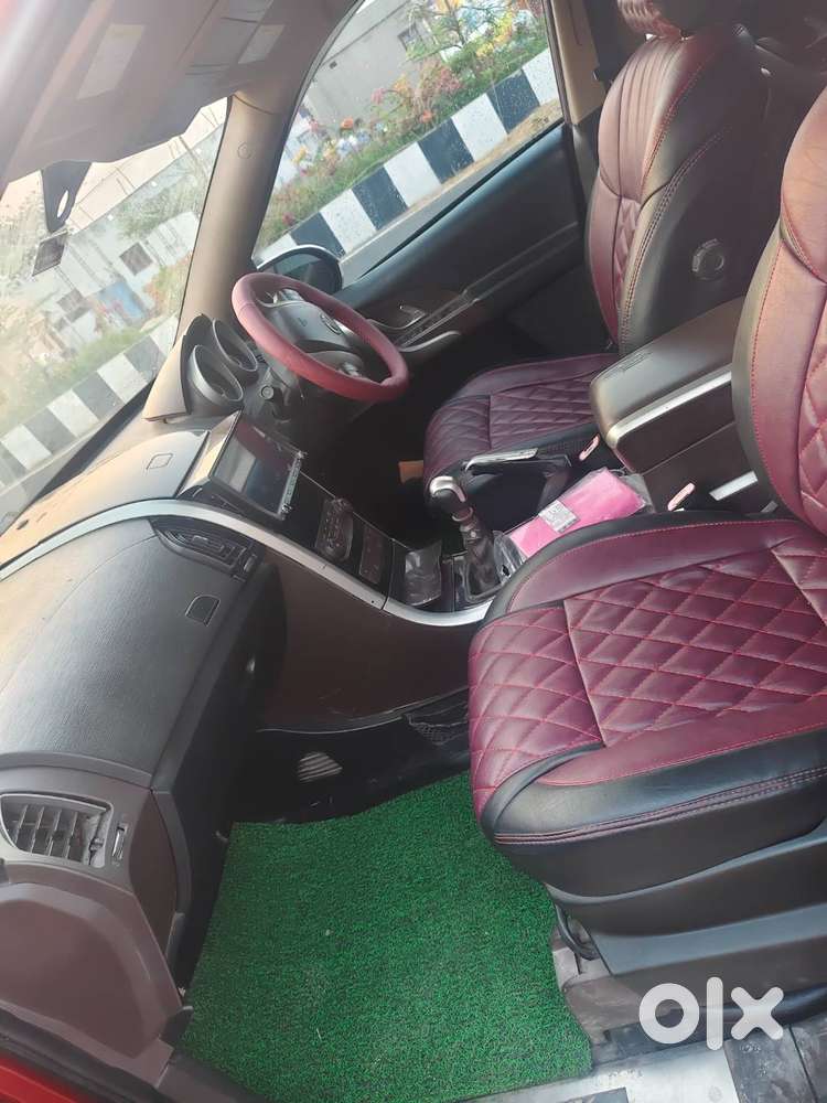 Mahendra Xuv 500